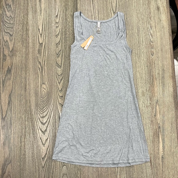 SKIMS Dresses & Skirts - NWT Skims Soft Lounge Mini Dress Scoop Neck Bodycon Stretch Heather Gray Size 3X